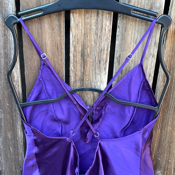 Vintage Victoria’s Secret Silk Lingerie Purple M - Picture 6 of 7